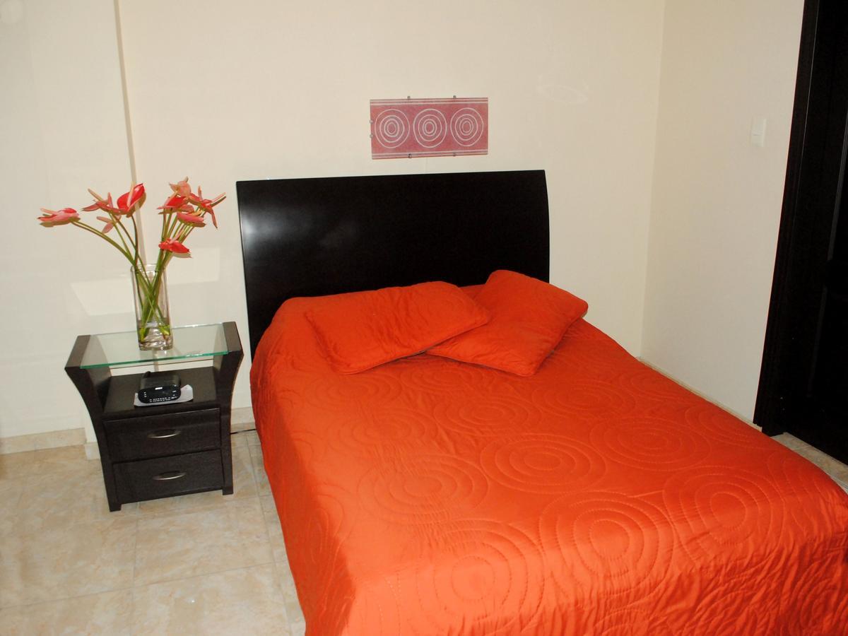Hotel Victoria Chinchina Luaran gambar